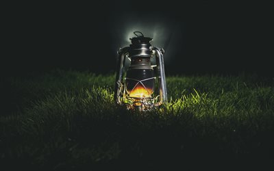 잔디 램프, 4k, 빛, 밤, 금속 캠핑 램프, 관광 여행, 녹색 풀, 인상