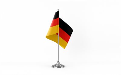 4k, bandera de mesa de alemania, fondo blanco, bandera de alemania, bandera de alemania en palo de metal, símbolos nacionales, alemania, europa