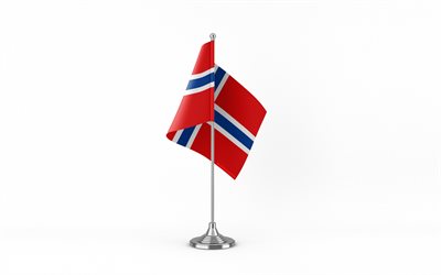 4k, norjan pöytälippu, valkoinen tausta, norjan lippu, norjan lippu metallitikulla, kansalliset symbolit, norja, euroopassa