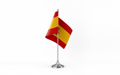 4k, espanjan pöytälippu, valkoinen tausta, espanjan lippu, espanjan lippu metallitikulla, kansalliset symbolit, espanja, euroopassa