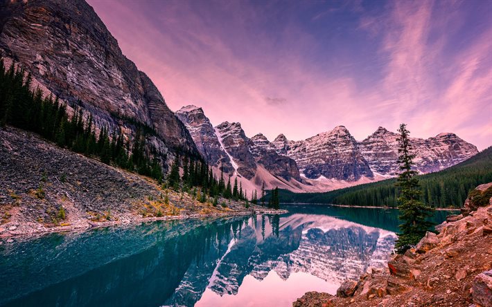 Lago Moraine, puesta de sol, verano, montañas, Parque Nacional de Banff, Alberta, Canadá