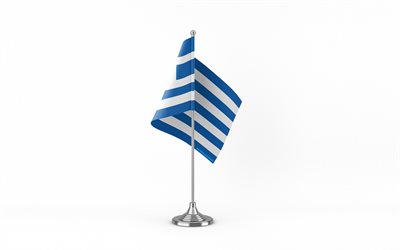4k, bandera de mesa de grecia, fondo blanco, bandera de grecia, bandera de grecia en palo de metal, símbolos nacionales, grecia, europa