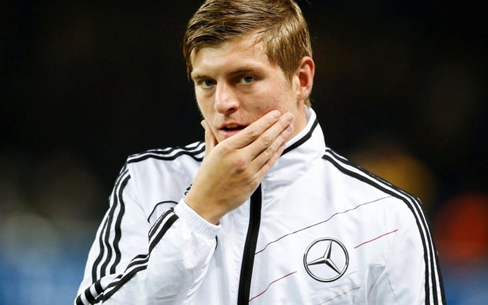 Toni Kroos, futbolcu, orta saha oyuncusu, Alman Milli Takımı