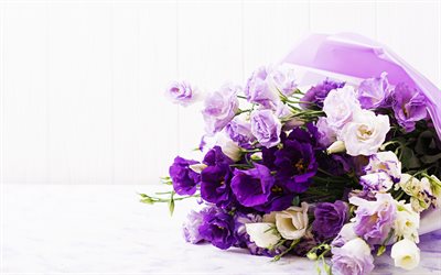 ramo de flores, ramo de novia, ramo morado y blanco, eustoma púrpura, eustoma blanco, hermosas flores, gran ramo, fondo con eustoma