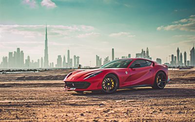 Ferrari 812 Superfast, 4k, supercars, 2019 voitures, désert, EAU, tout-terrain, 2019 Ferrari 812 Superfast, italien voitures, Ferrari