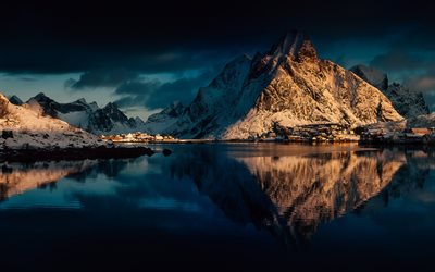 ilhas lofoten, montanhas, mar da noruega, arquipélago, noruega