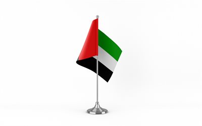 4k, yhdistyneiden arabiemiirikuntien pöytälippu, valkoinen tausta, yhdistyneiden arabiemiirikuntien lippu, arabiemiirikuntien lippu metallitikulla, kansalliset symbolit, yhdistyneet arabiemiirikunnat