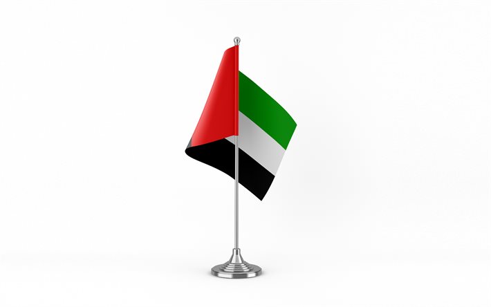 4k, bandiera da tavolo degli emirati arabi uniti, sfondo bianco, bandiera degli emirati arabi uniti, bandiera degli emirati arabi uniti sul bastone di metallo, simboli nazionali, emirati arabi uniti