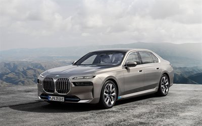 2023, BMW i7, 4k, front view, exterior, BMW 7 Series, electric BMW 7, new silver i7, G70, German cars, electric cars, BMW