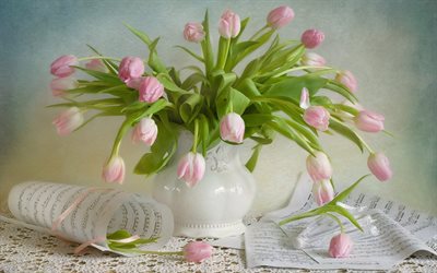 ramo de tulipanes, jarrón, tulipanes, notas