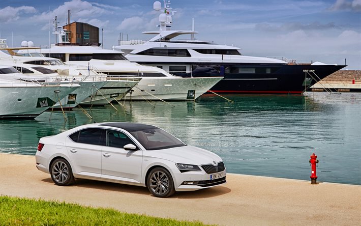 Skoda Superb, 2015, sedan, white Superb, white Skoda, luxury yacht, mooring, Skoda