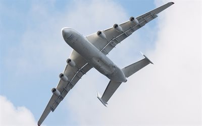 AN-225 Mriya, Cosaque, avion-cargo, gros plan