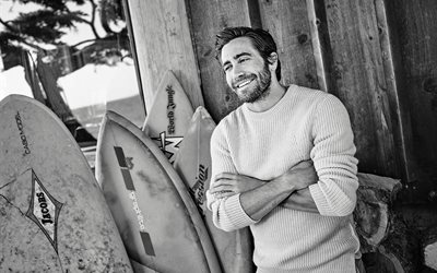 jake gyllenhaal, 2015, esquire, surfing