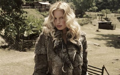 Karolina kurkova, modello, collana, cappotto, photoshoot