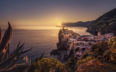 Vernazza, evening, sunset, sea coast, Vernazza panorama, Vernazza cityscape, resort, La Spezia, Liguria, Italy