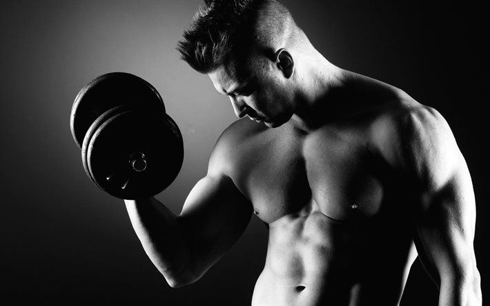 hombre, los músculos, con mancuernas, ejercicios, pesas