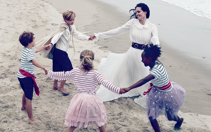 attrice, regista, angelina jolie, photoshoot, bambini, vogue, spiaggia, 2015