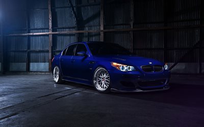 BMW M5 e60, la afinación, la oscuridad, azul bmw, sedanes
