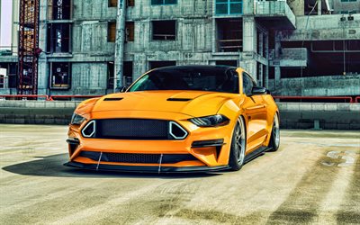 ford mustang, 4k, tuning, 2022 voitures, muscle cars, jaune ford mustang, lowrider, parking, 2022 ford mustang, supercars, voitures américaines, ford
