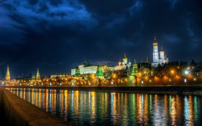 la promenade, le kremlin, la nuit, la rivière de moscou, russie, moscou, kremlin