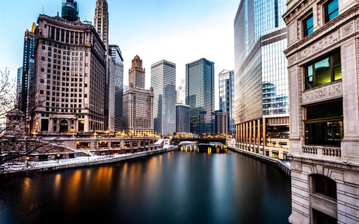 शिकागो, संयुक्त राज्य अमेरिका, गगनचुंबी इमारतों, नदी