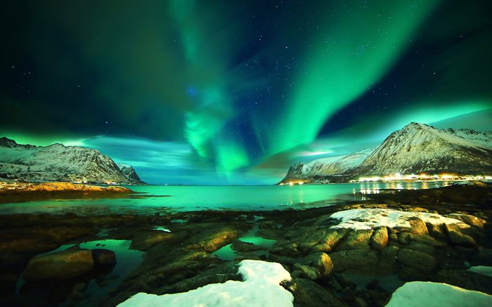 di notte, le isole lofoten, in norvegia, le luci del nord, norvegia, isole lofoten