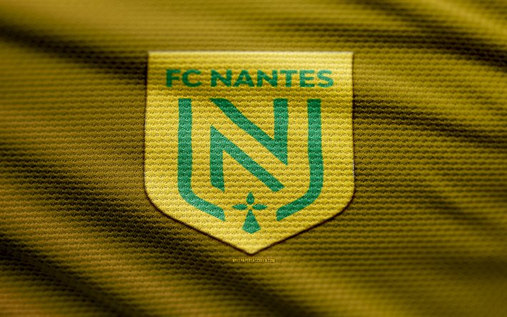 شعار النسيج fc nantes, 4k, خلفية النسيج الأخضر, دوري 1, خوخه, كرة القدم, شعار fc nantes, fc nantes emblem, fc nantes, نادي كرة القدم الفرنسي, nantes fc
