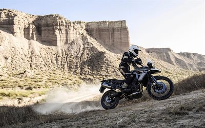 2015, de triomphe, de la moto, du désert