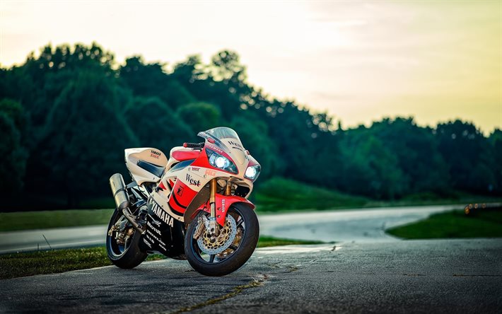 Para 2015, Yamaha tiene en su sportbike, la yzf-R1, puesta de sol, yamaha
