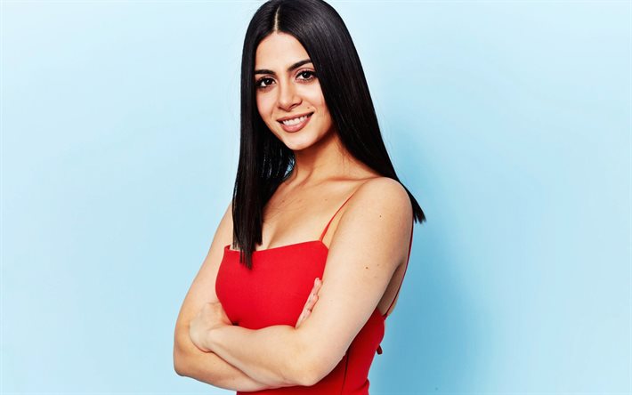 Emeraude Toubia, robe rouge, 2018, l'actrice américaine, Hollywood, photoshoot, beauté, brunette
