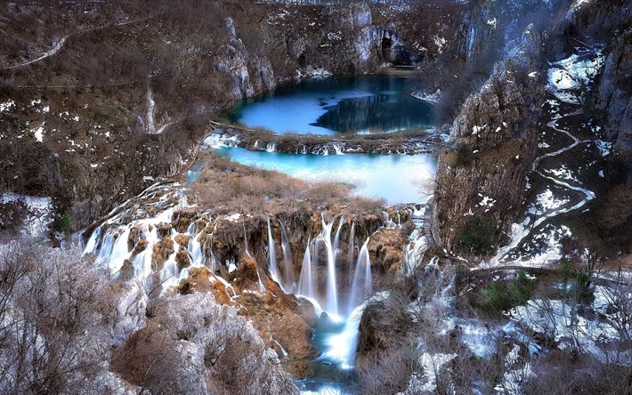 les lacs de plitvice, l'hiver, le parc national, la croatie