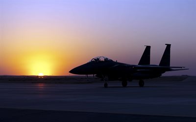 mcdonnell douglas f-15e strike eagle, noite, pôr do sol, caça americano, força aérea dos eua, f-15, caça no aeródromo, mcdonnell douglas