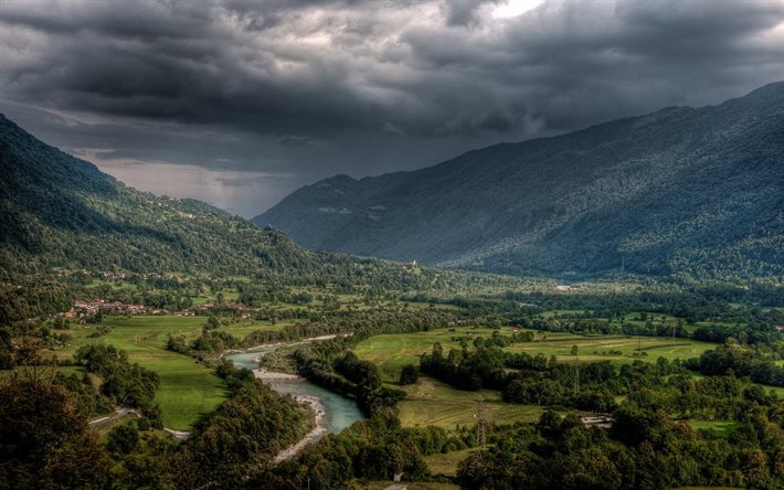 slovenien, kobarid, molnigt väder, floden soca, dalen, sommar