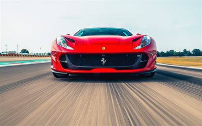 Ferrari 812 Superfast, carretera, 2018 coches, 4k, sportcars, Ferrari