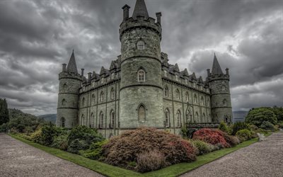 escocia, el castillo de inveraray, hermoso castillo, cielo nublado