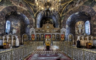 l'iconostasi, le icone, la chiesa, all'interno della chiesa, il cristianesimo
