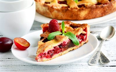 a piece of pie, raspberry