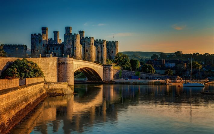 grevskapet conwy, conwy castle, medeltida slott, gamla slott, storbritannien
