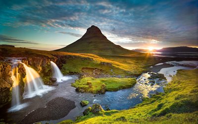 mountain kirkjufell, islandia, sunset, grundarfjordur