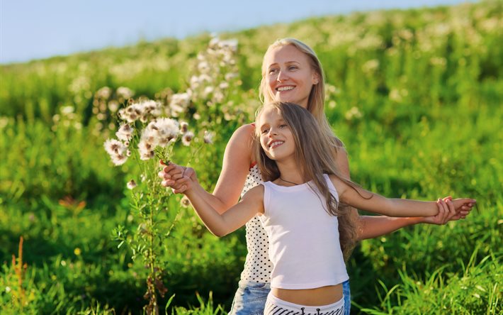 woman, child, people, mother, mom, daughter, girl, nature, summer, grass, flowers, smile