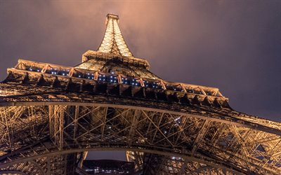 Eyfel Kulesi, 4k, gece lambaları, alt görünüm, Paris, Fransa