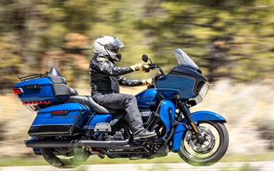 Harley-Davidson Road Glide Limited, 4k, side view, 2022 bikes, blue motocycles, rider on bike, american motocycles, Harley-Davidson