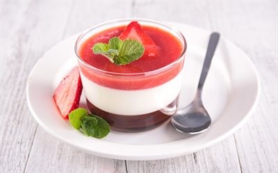 dessert au lait, gelée de fraise