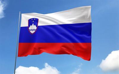 drapeau slovène sur mât, 4k, pays européens, ciel bleu, drapeau de la slovénie, drapeaux de satin ondulés, drapeau slovène, symboles nationaux slovènes, mât avec des drapeaux, journée de la slovénie, l'europe , drapeau slovénie, slovénie