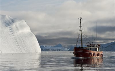 iceberg, a small vessel, arctic, greenland