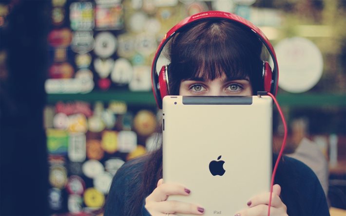 tablet, apple ipad, headphones