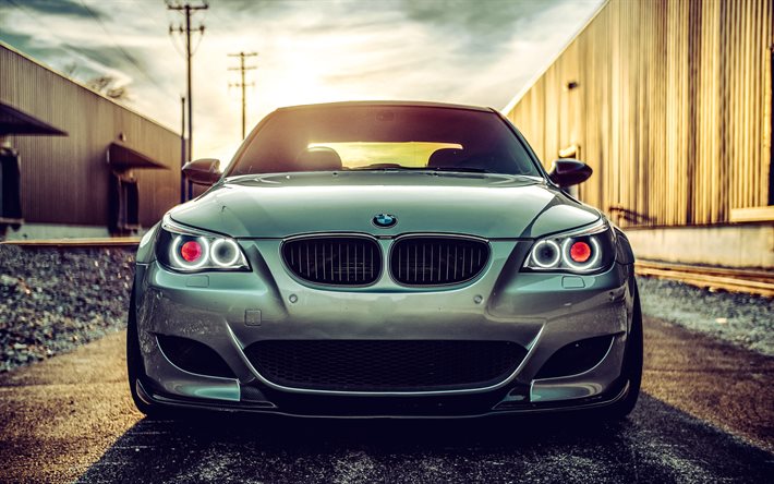 BMW M5 E60, front view, exterior, daytime running lights, silver BMW M5, silver E60, E60 tuning, German cars, BMW