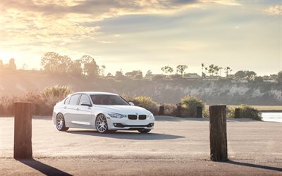 BMW 3 Serisi modelinde kullanılan, sedan, 2016 arabalar, 328i, BMW