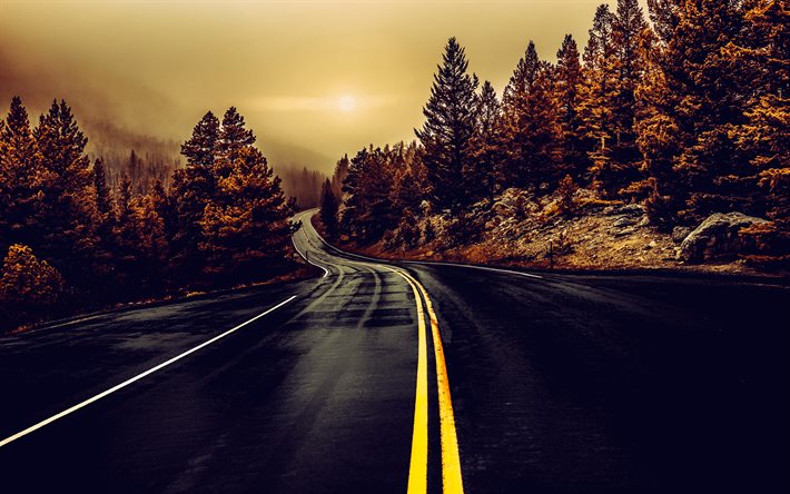 estrada de asfalto, paisagem de outono, noite, pôr do sol, árvores amarelas, outono, estrada da montanha, marcas de estrada amarela, eua