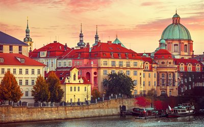 Prague, République tchèque, de la rivière, la vieille ville, le tourisme